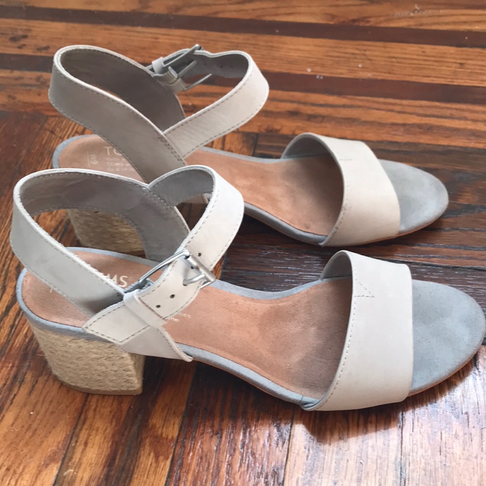 Toms Heels
